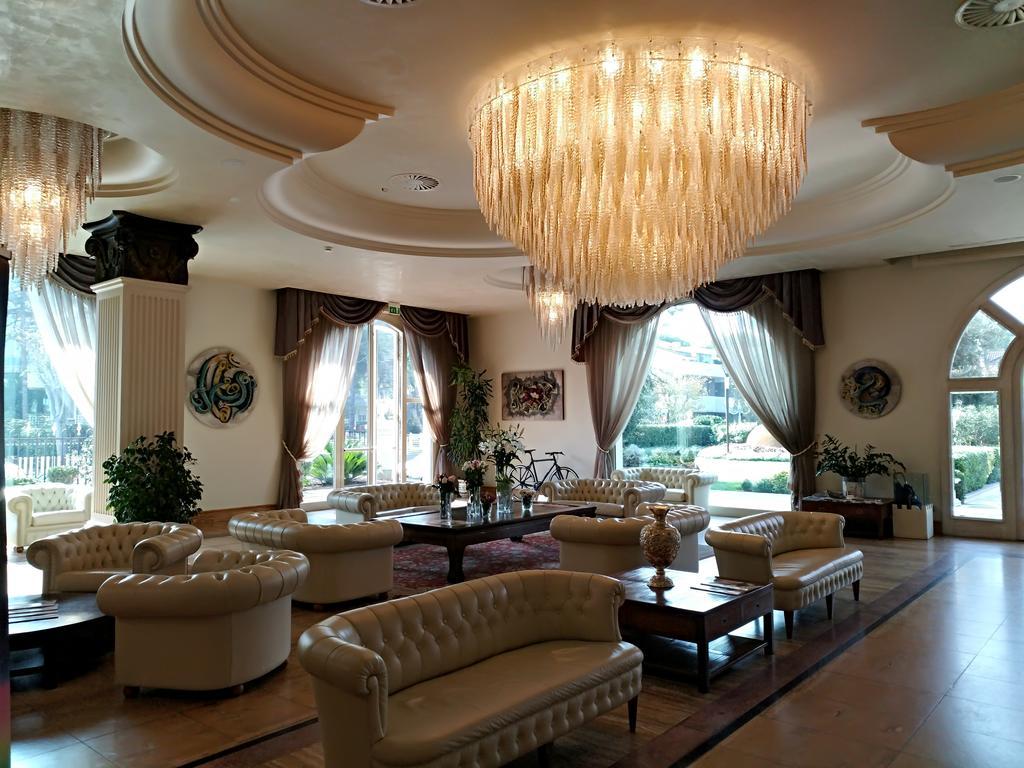 Palace Hotel Milano Marittima Luaran gambar