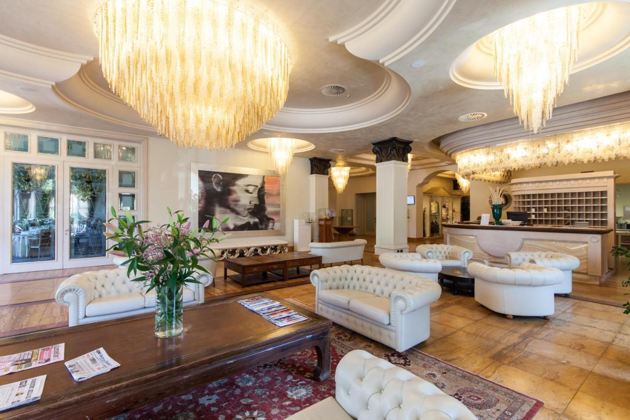 Palace Hotel Milano Marittima Luaran gambar